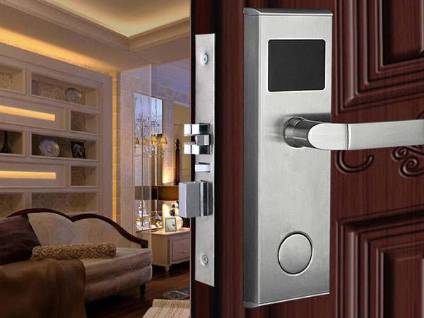 盐田24小时上门开锁公司