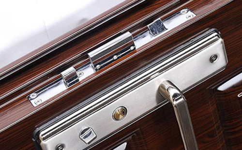 盐田24小时上门开锁公司